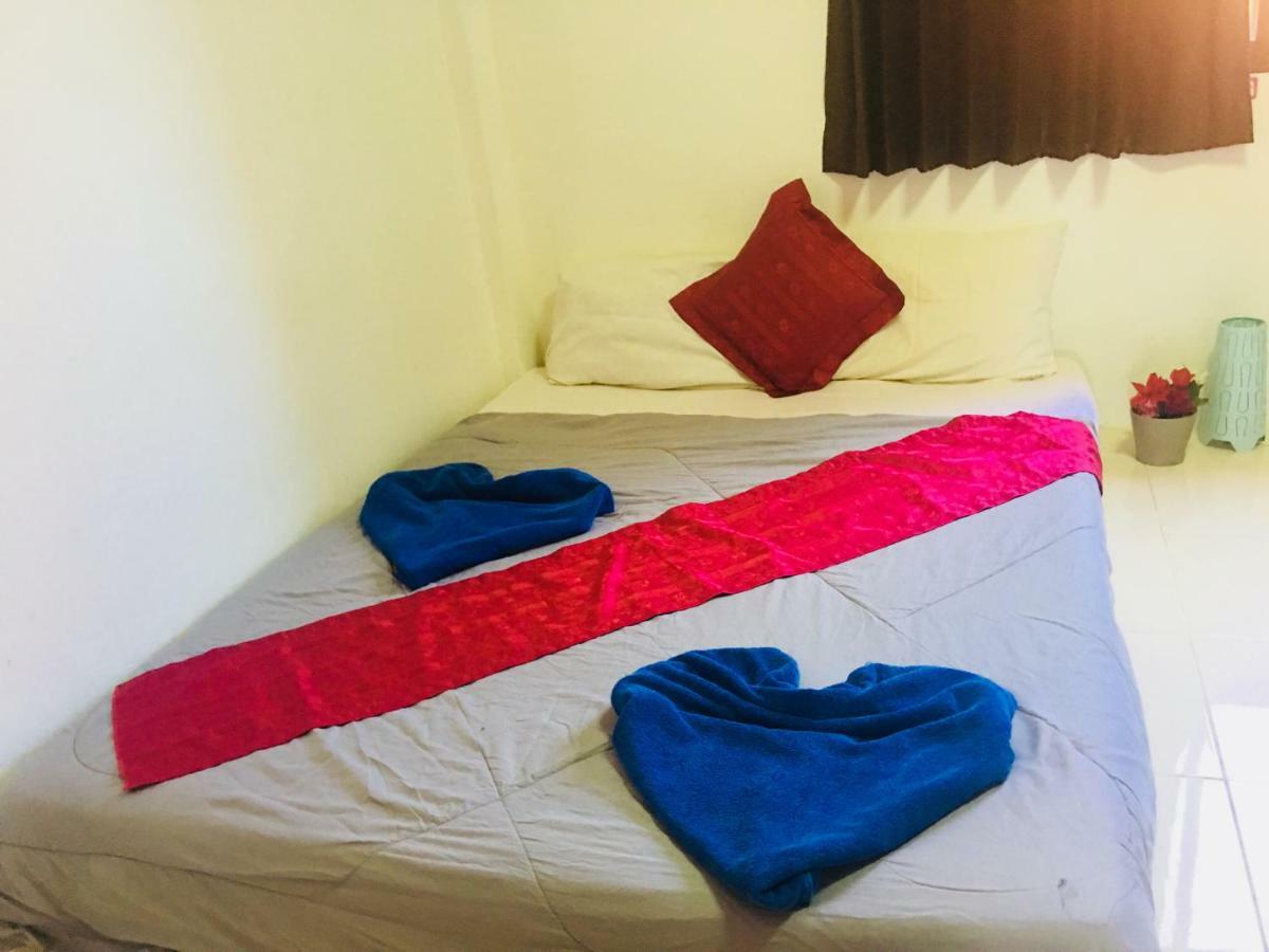 Green Leaf Guesthouse Krabi Bagian luar foto