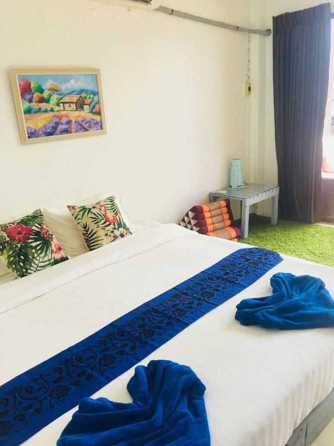 Green Leaf Guesthouse Krabi Bagian luar foto